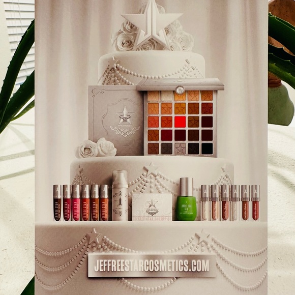 BNWT JEFFREE 🌟 BLOOD SUGAR EYESHADOW PALETTE 🎨 - Picture 9 of 9